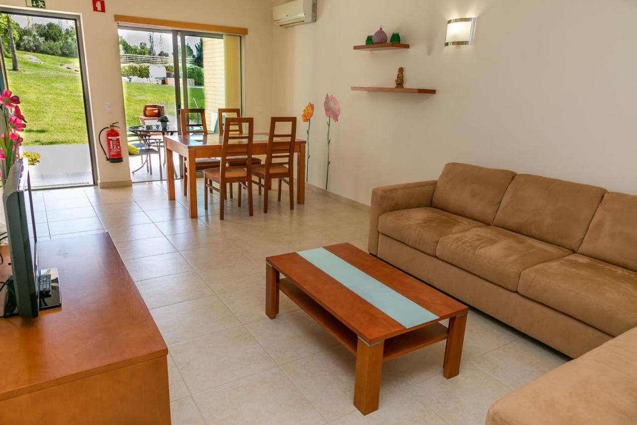 Sunny Villa Facing The Swimming Pool Fontainhas  Екстериор снимка