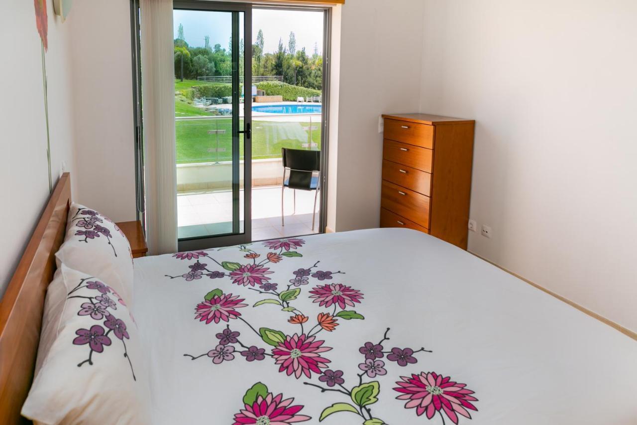 Sunny Villa Facing The Swimming Pool Fontainhas  Екстериор снимка